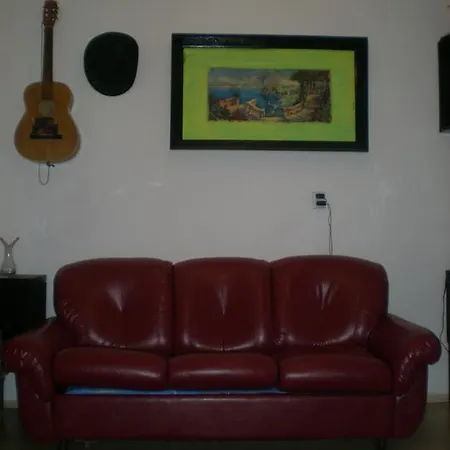 Royal Gold - Ruza 3*