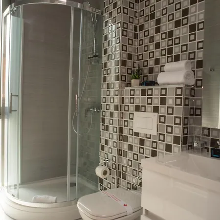 Royal Gold - Ruza Hotel 3*