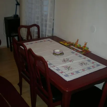 Royal Gold - Ruza 3*