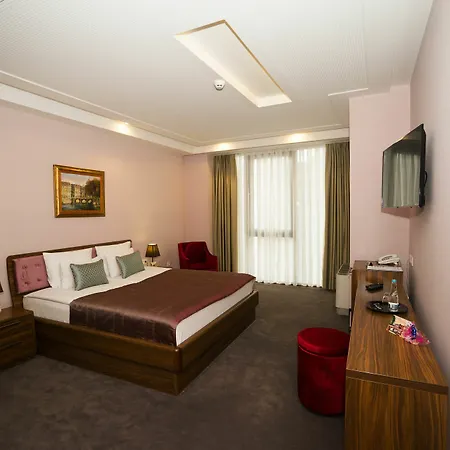 Hotel Royal Gold - Ruza 3*